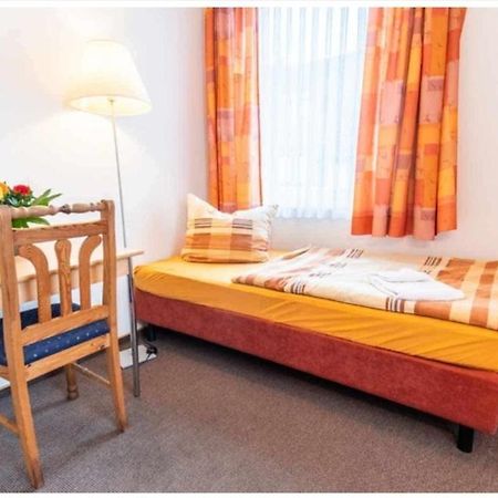 Pension Insulaner BRE Room photo